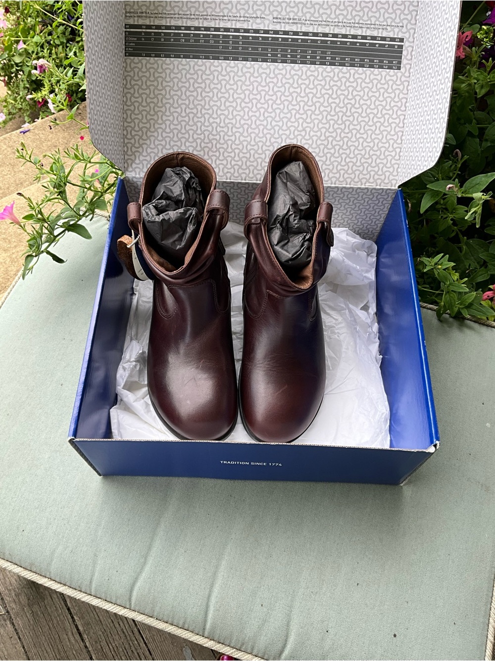 Birkenstock SARNIA Dark Brown Leather Short Ankle Boots - Picture 2 of 9